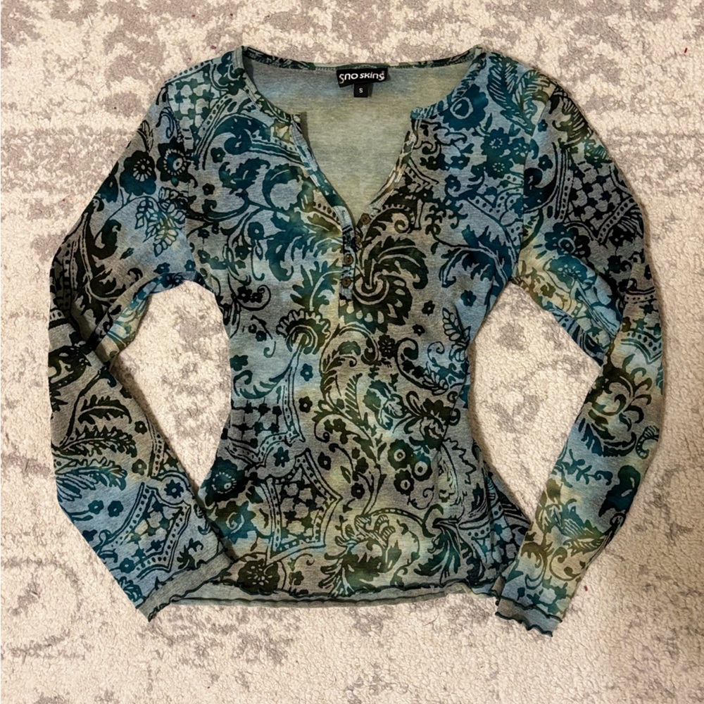 SNO SKINS Blue and Green Patterned Top